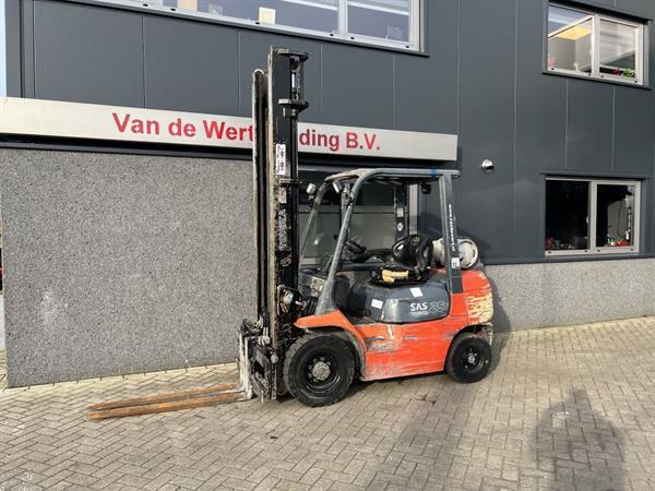 Grote foto toyota 42 7fgf25 heftruck toyota 42 7fg25 duplo 500 sideshift vorkversteller lpg 2011 agrarisch heftrucks