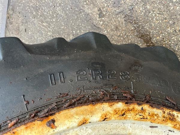 Grote foto trekkerband met velg set 11.2 r28 nr.13 agrarisch tuinbouw