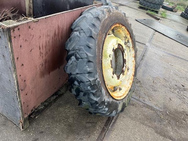 Grote foto trekkerband met velg set 11.2 r28 nr.13 agrarisch tuinbouw