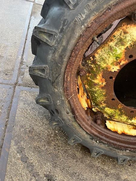 Grote foto trekkerband met velg set 11.2 r28 nr.14 agrarisch wielen