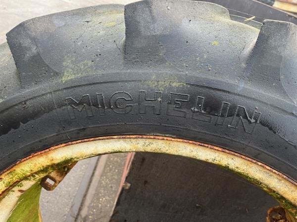 Grote foto trekkerband met velg set 11.2 r28 nr.15 agrarisch wielen