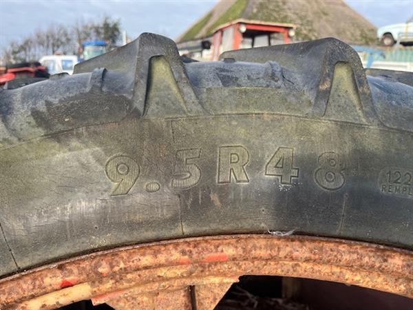 Grote foto trekkerband met velg set 9.5 r38 nr.21 agrarisch wielen
