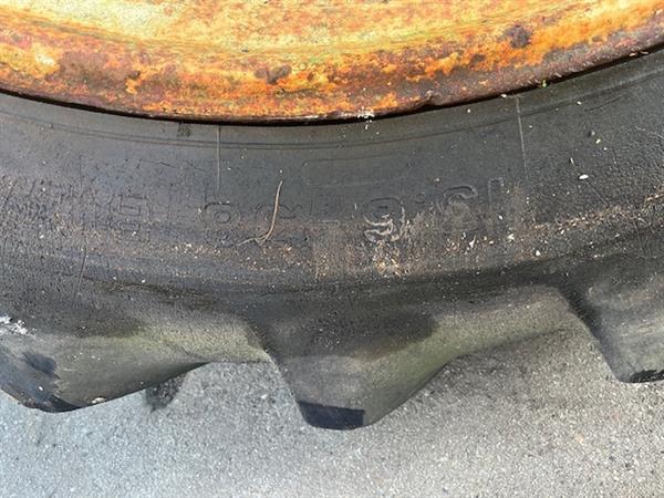 Grote foto trekkerband met velg set 16.6 r38 nr.23 agrarisch wielen