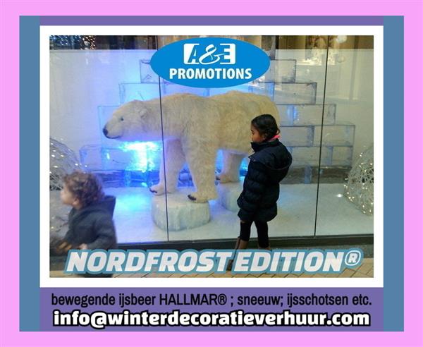 Grote foto wit hert verhuur eindhoven turnhout ijsbeer huren zakelijke goederen etalagepoppen en etalagefiguren