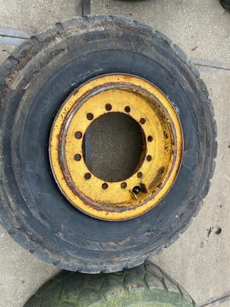Grote foto volvo l90 l70 band met velg set. 17.5r25 nr.30 agrarisch tuinbouw