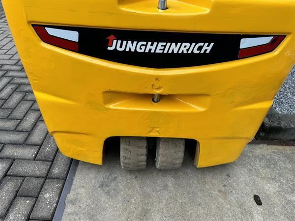 Grote foto vs 21898 elektrische triplex heftruck jungheinrich efg 220 agrarisch heftrucks