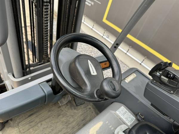 Grote foto vs 21898 elektrische triplex heftruck jungheinrich efg 220 agrarisch heftrucks