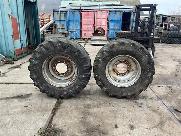 Grote foto trekkerband met velg set 480 65 r24 tm 800 nr.34 agrarisch tuinbouw
