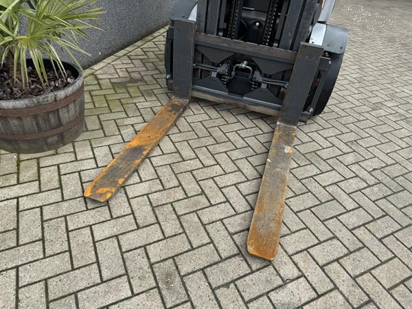 Grote foto still rx60 35 600 triplo 595 freelift 3e 4e functie elektrisch 2018 agrarisch heftrucks