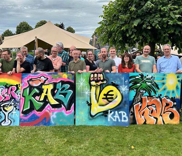 Grote foto graffiti workshop bedrijfsuitje diensten en vakmensen bedrijfsuitjes