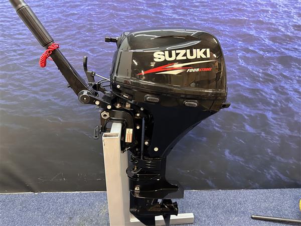 Grote foto suzuki 15 pk buitenboordmotor artikel nummer 1228 kortstaart watersport en boten buiten en binnenboordmotoren