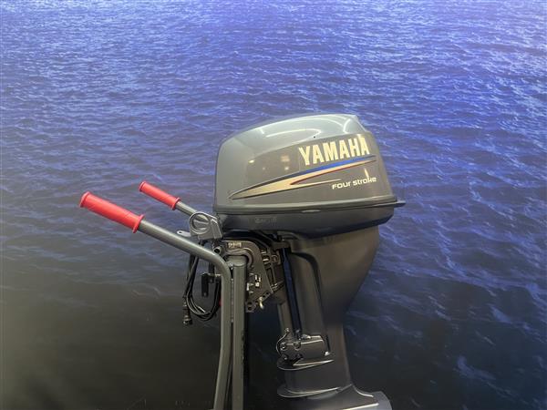 Grote foto yamaha 15 pk buitenboordmotor artikelnummer 2063 langstaart watersport en boten buiten en binnenboordmotoren