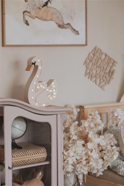 Grote foto houten decoratieve lamp zwaan 2xaa batterijen zonder dimfunctie of afstandsbediening kinderen en baby complete kinderkamers