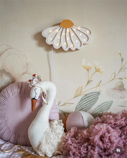 Grote foto houten decoratieve lamp daisy roze 2xaa batterijen zonder dimfunctie of afstandsbediening kinderen en baby complete kinderkamers