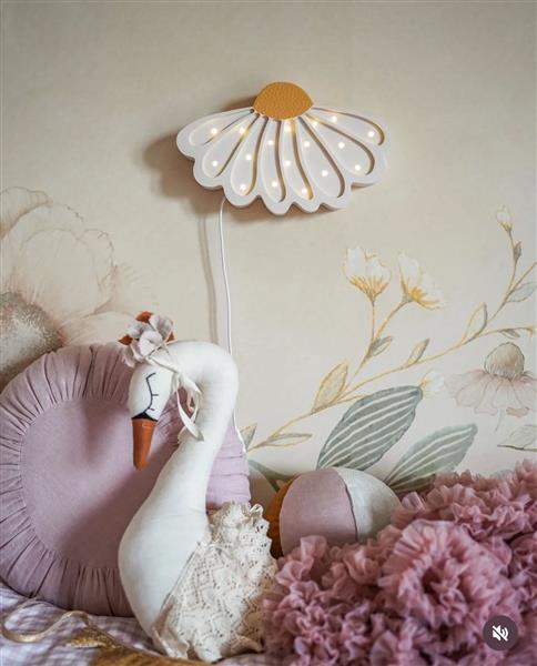 Grote foto houten decoratieve lamp daisy roze 2xaa batterijen zonder dimfunctie of afstandsbediening kinderen en baby complete kinderkamers