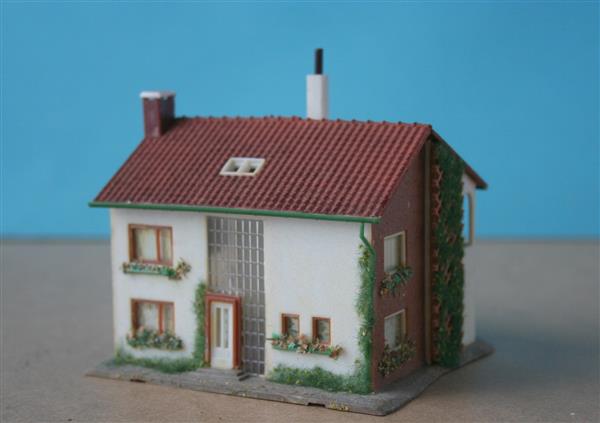 Grote foto groot huis met balkon faller h0 ho nh103 hobby en vrije tijd h0