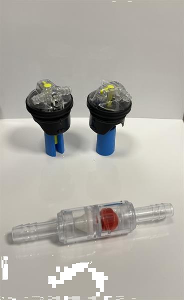 Grote foto vs 25001 batterijvulsysteem tractiebatterij 12 cellen 24volt doe het zelf en verbouw hefwerktuigen