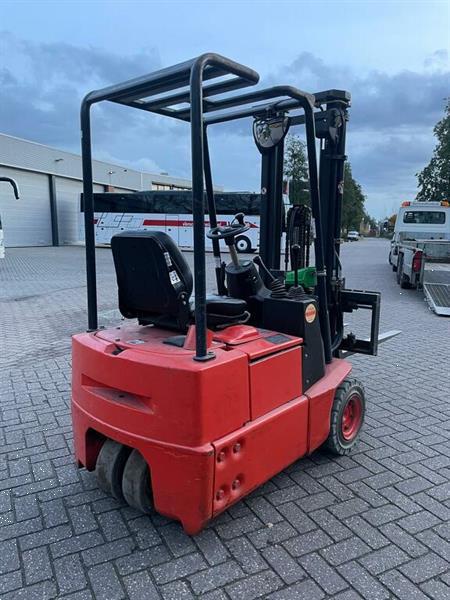Grote foto linde e12 agrarisch heftrucks