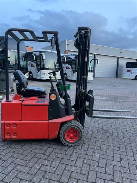 Grote foto linde e12 agrarisch heftrucks