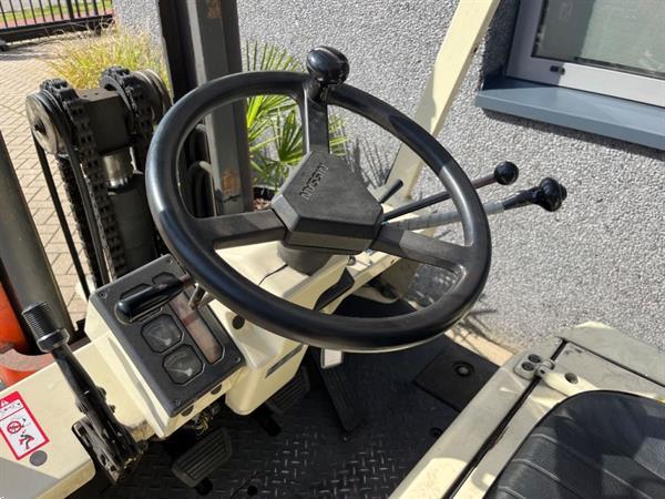 Grote foto nissan fg35u heftruck dulpo310 freelift 3e functie lpg compact agrarisch heftrucks