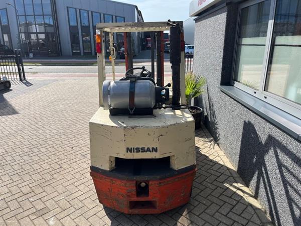 Grote foto nissan fg35u heftruck dulpo310 freelift 3e functie lpg compact agrarisch heftrucks