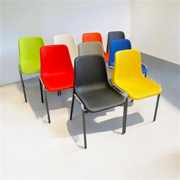 Grote foto stapelstoelen voorraad kantinestoelen kuipstoelen huis en inrichting stoelen