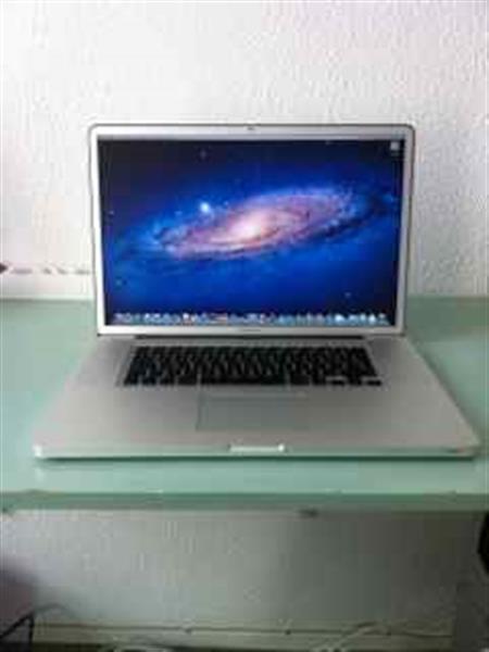 Grote foto macbook pro w8933mpm66e en time capsule enz. computers en software laptops en notebooks