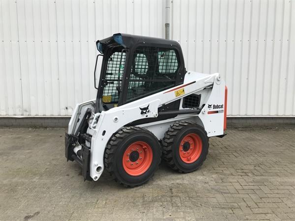 Grote foto bobcat s450 met gratis aanbouw delen agrarisch shovels