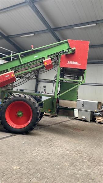 Grote foto basrijs brp gl135hxl oogstmachine voor planten zoals aardbeien en asperges agrarisch oogstmachines