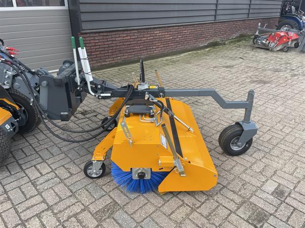 Grote foto giant veegmachines eco pro agrarisch tractor toebehoren