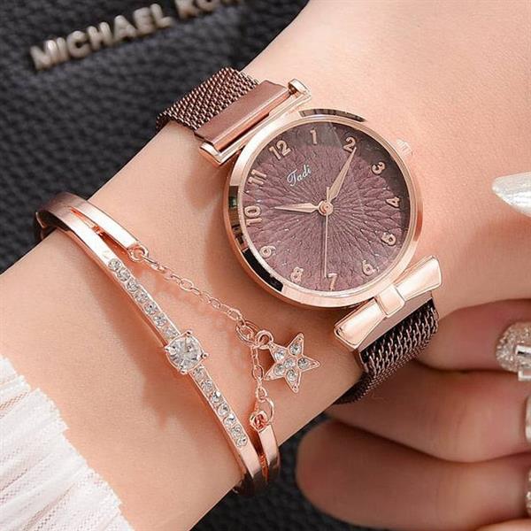 Grote foto luxe horloge met armband voor dames quartz horloge met magnetische leren band kleding dames horloges