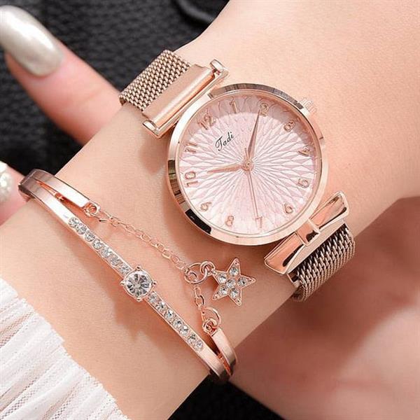 Grote foto luxe horloge met armband voor dames quartz horloge met magnetische leren band kleding dames horloges