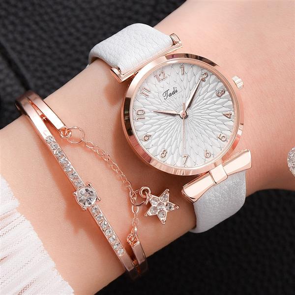 Grote foto luxe horloge met armband voor dames quartz horloge met magnetische leren band kleding dames horloges