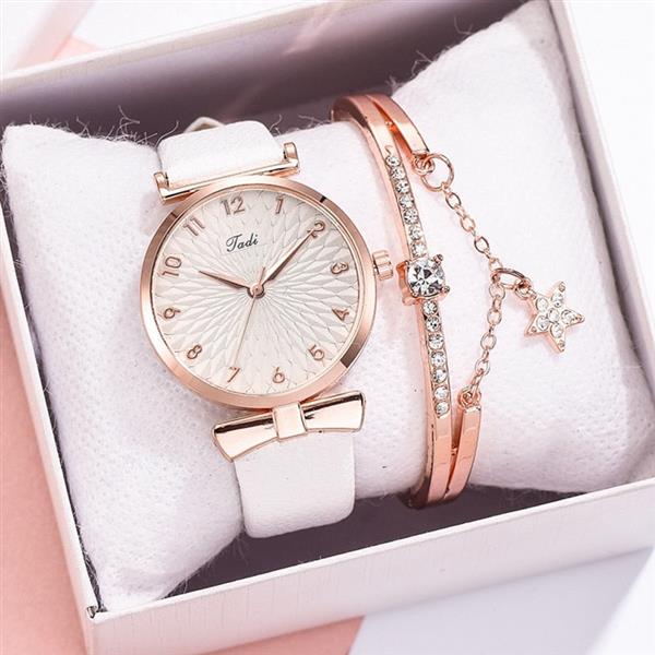 Grote foto luxe horloge met armband voor dames quartz horloge met magnetische leren band kleding dames horloges