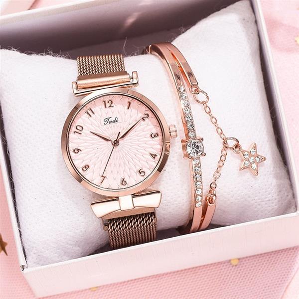 Grote foto luxe horloge met armband voor dames quartz horloge met magnetische leren band kleding dames horloges