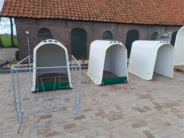 Grote foto kalveriglo calfotel comfort met 3 delig hekwerk dieren en toebehoren runderen