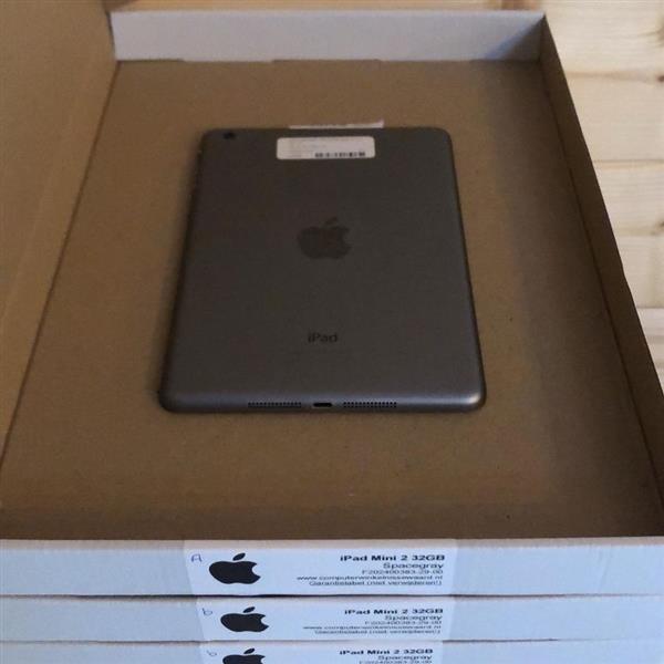 Grote foto nieuwstaat apple ipad mini 2 zwart 32gb 7 9 wifi 4g model 2013 12 maanden garantie telecommunicatie ipad