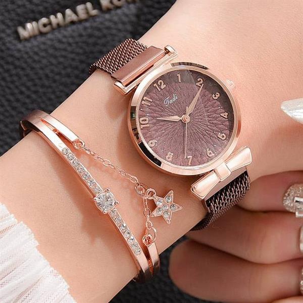 Grote foto luxe horloge met armband voor dames quartz horloge magnetisch leren band kleding dames horloges