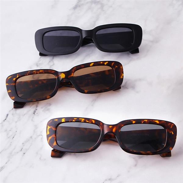 Grote foto trendy vierkante zonnebril voor dames retro reisbrillen fashion shades anti uv brillen kleding dames sieraden