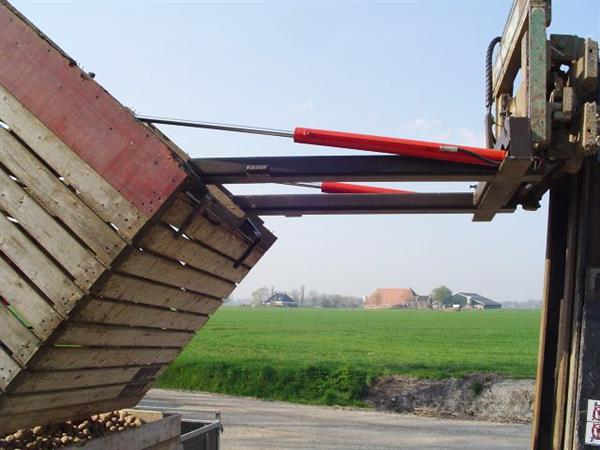 Grote foto norje kistenkantelaar voorwaarts demo nieuw agrarisch heftrucks