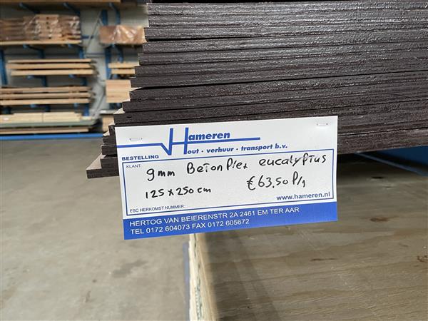 Grote foto betonplex 9mm eucalyptus 125x250 cm vlak doe het zelf en verbouw hout en planken