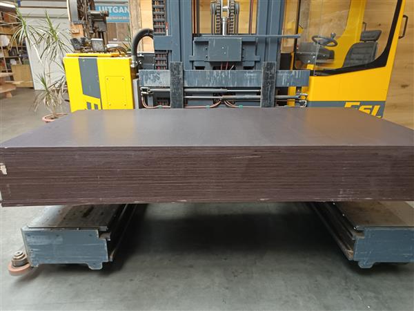Grote foto berken betonplex 15mm 125x250cm antislip doe het zelf en verbouw hout en planken