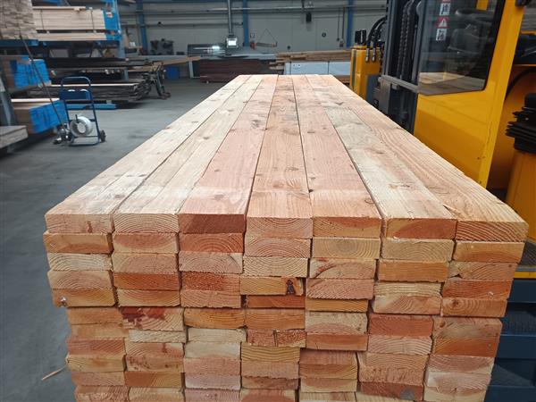 Grote foto douglas ruw 50x150mm x400cm doe het zelf en verbouw hout en planken