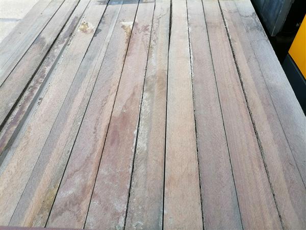 Grote foto 3x6 cm hard hout gebruikt 360cm doe het zelf en verbouw hout en planken
