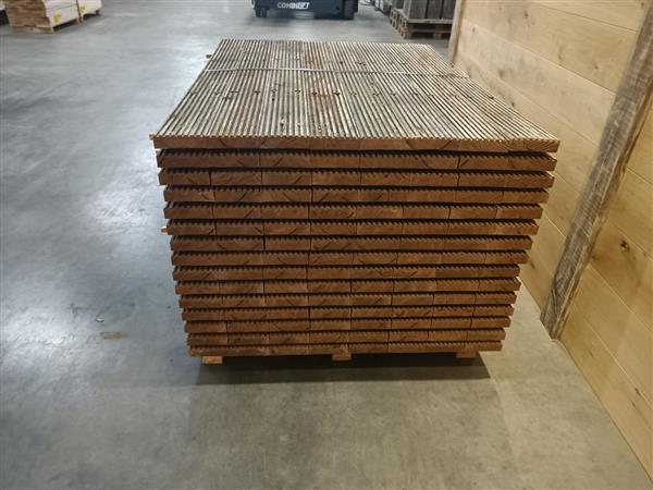 Grote foto hardhouten brugdelen gebruikt 40x145 mm 150cm doe het zelf en verbouw hout en planken