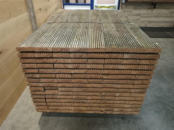 Grote foto hardhouten brugdelen gebruikt 40x145 mm 150cm doe het zelf en verbouw hout en planken