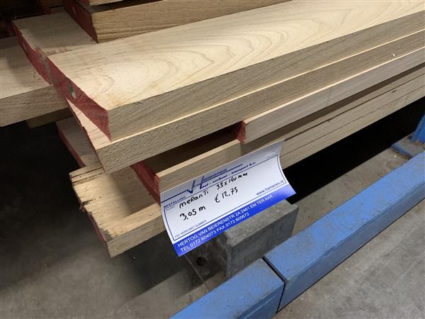 Grote foto 26x130 mm meranti balk geschaafd 305 cm lengte doe het zelf en verbouw hout en planken