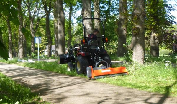 Grote foto morgnieux bmh 115 135 verstekklepelmaaier agrarisch mechanisatie