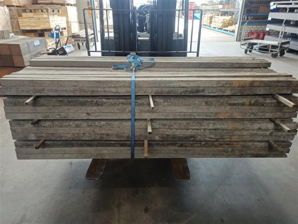 Grote foto 5x5cm 220cm gebruikt hard hout doe het zelf en verbouw hout en planken