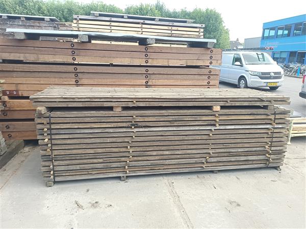 Grote foto 44x115 mm x 3300 mm gebruikte hardhouten gording doe het zelf en verbouw hout en planken